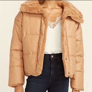 NWT Express Faux fur/faux leather reversible puffer jacket tan size large